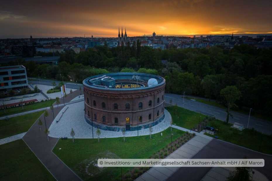 Planetarium in Halle (Saale) Abendhimmel