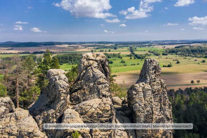 Wandern an der Teufelsmauer im Harz, Stempelstelle Harzer Wandernadel