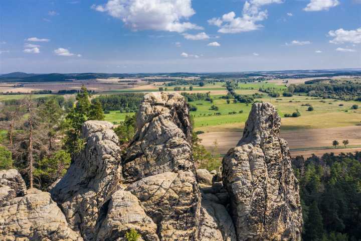 Wandern an der Teufelsmauer im Harz, Stempelstelle Harzer Wandernadel