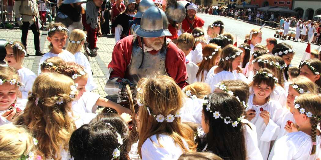 Naumburg_Kirschfest_Hussiten_Kinder
