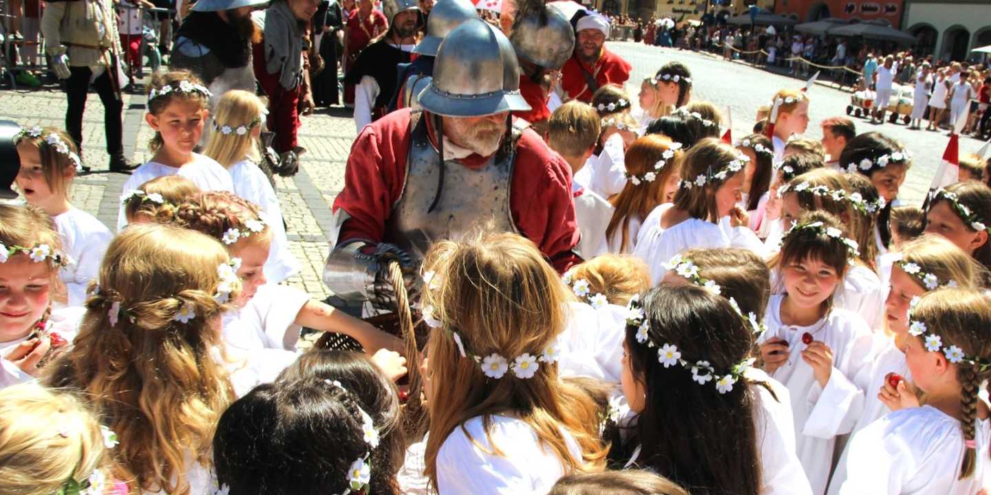 Naumburg_Kirschfest_Hussiten_Kinder