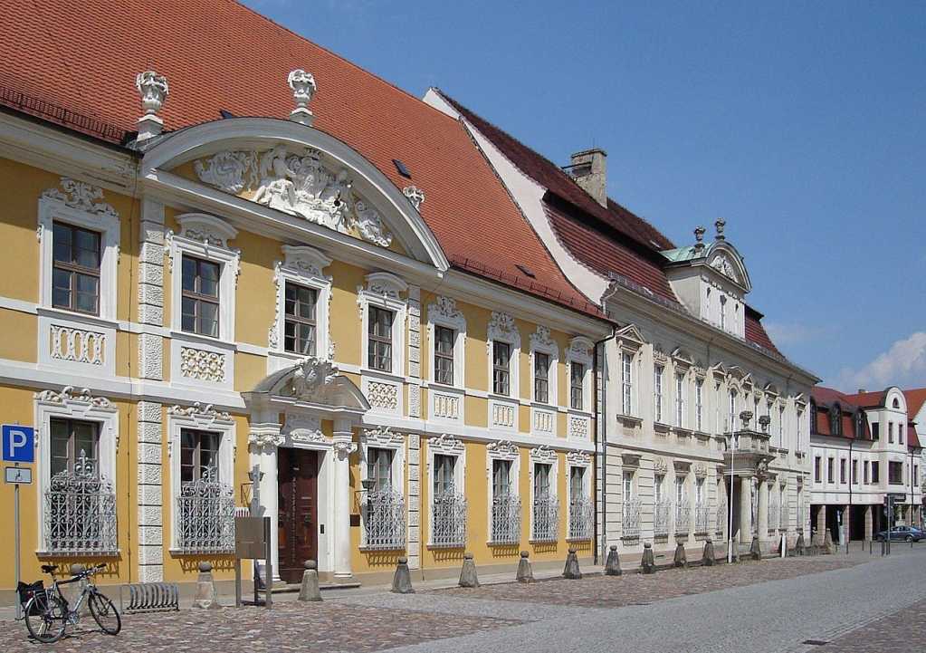 Blick auf die Kavaliershäuser in Zerbst (Anhalt)